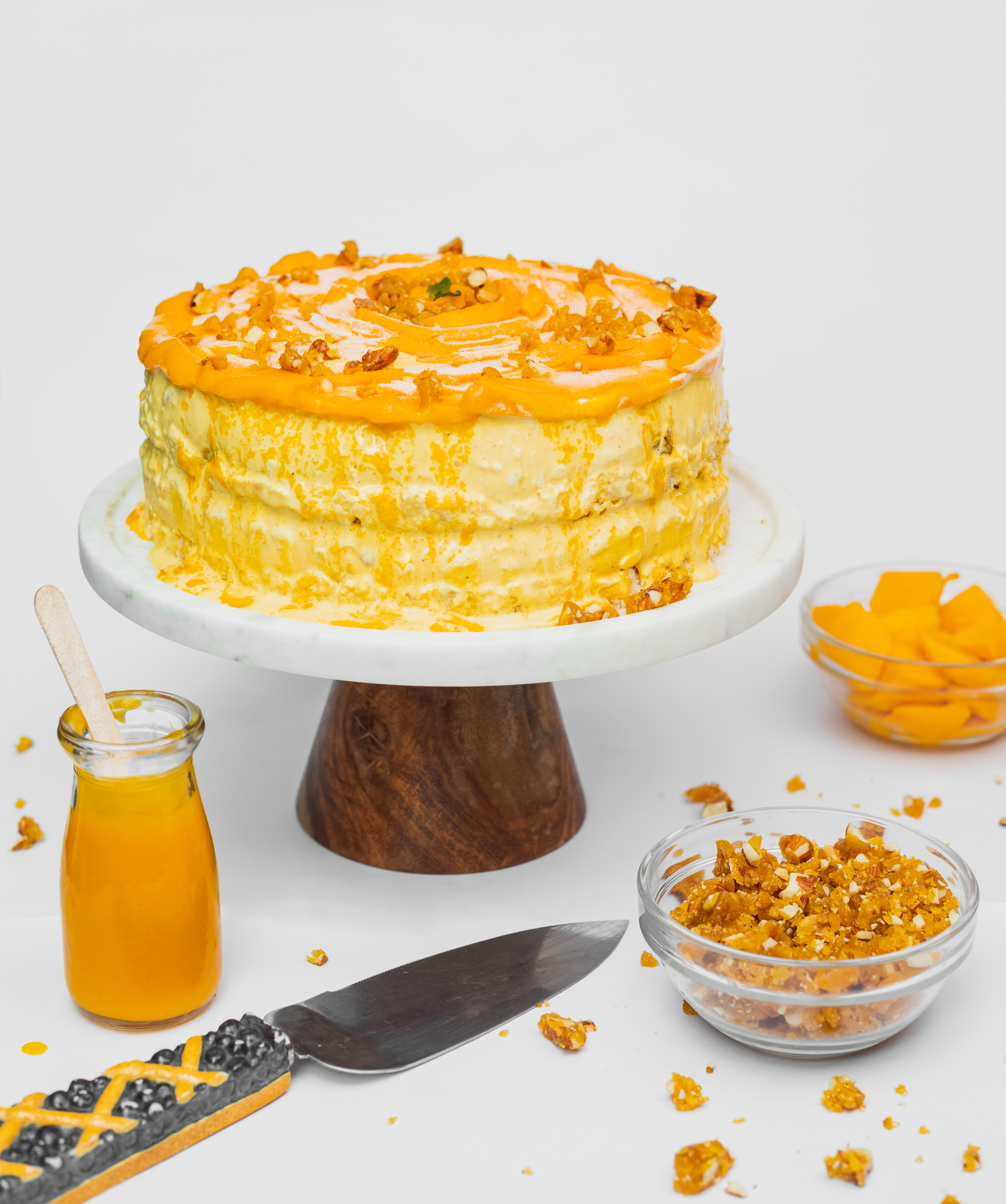 Mango Ice box cake / no bake mango cake - Reciphoria